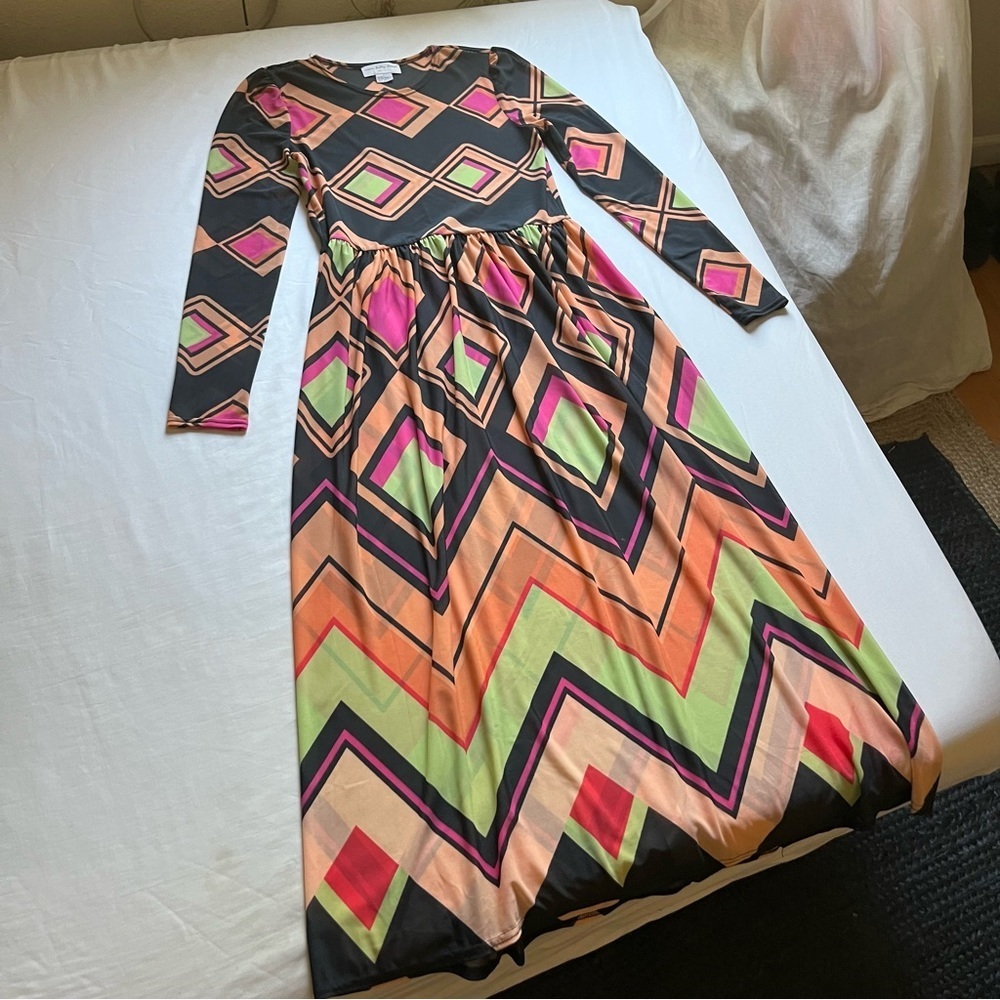 NEVER‎ FULLY DRESSED black multicolor geo print mesh knit long sleeve midi dress